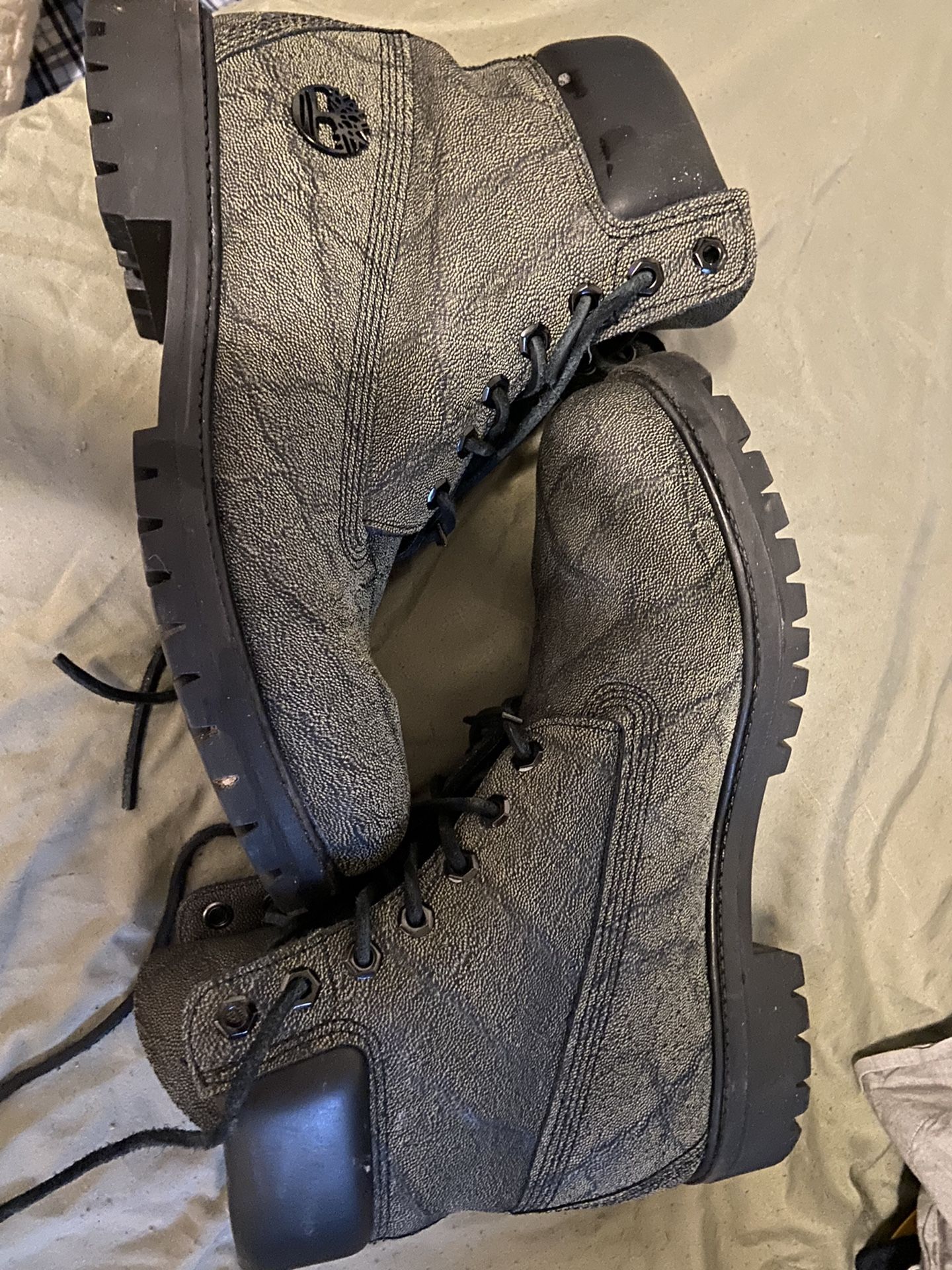 timberland boots mens size 9