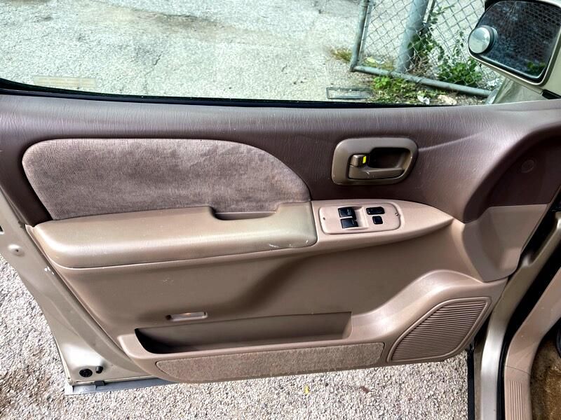 2001 Toyota Sienna