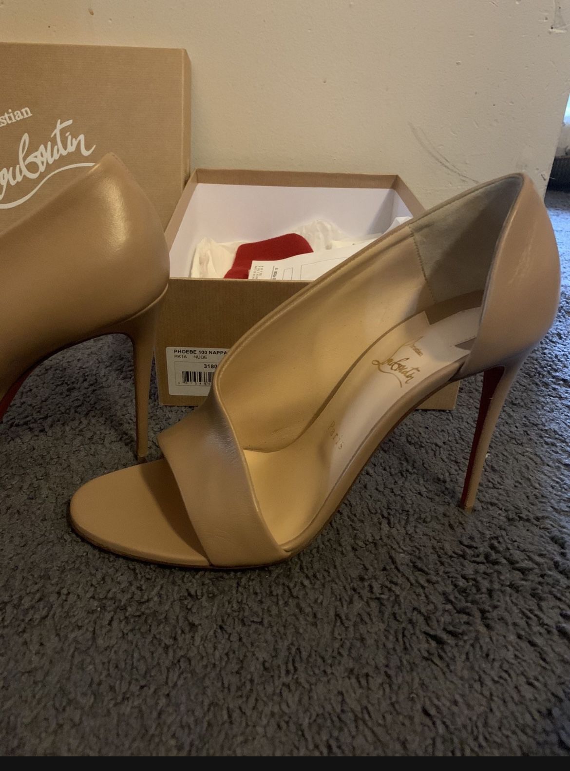 Christian Louboutin (Red Bottoms)