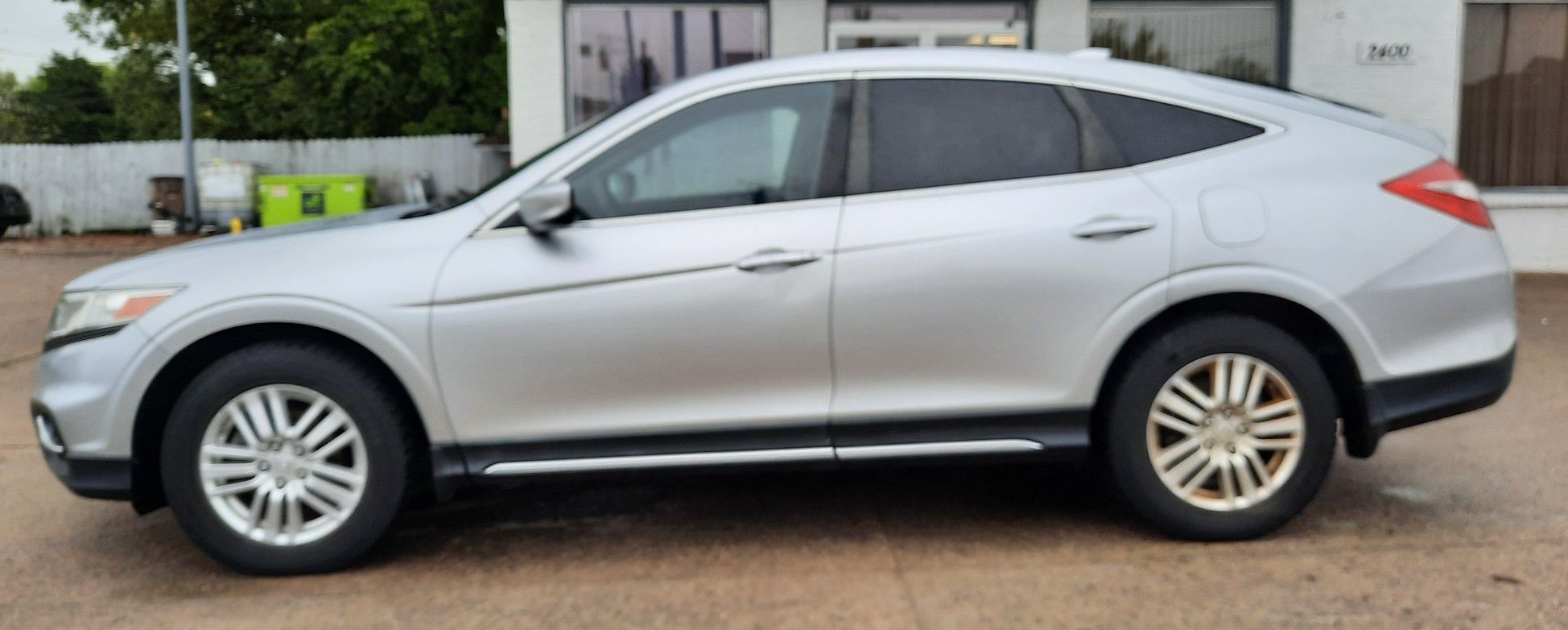 $8,900 CASH DEAL 2013 HONDA CROSSTOUR W/NAVIGATION