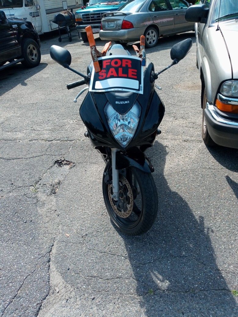 Suzuki 550 82,000 Miles On It