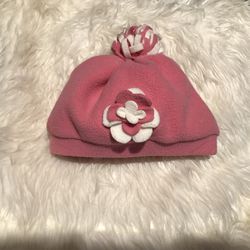 Pink tuque Hat Thumbnail