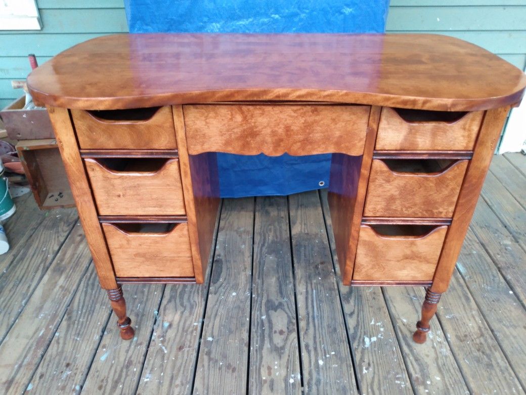 Antique desk solid mahogany with 7 drawers. X Posted