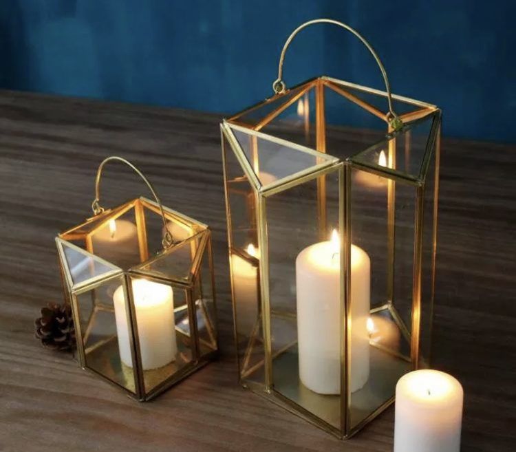 SMALL GOLD GEOMETRIC LANTERN