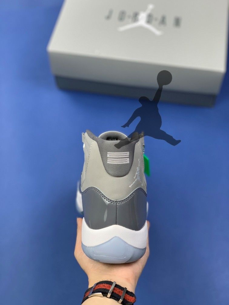 Jordan 11 Retro Cool Grey New