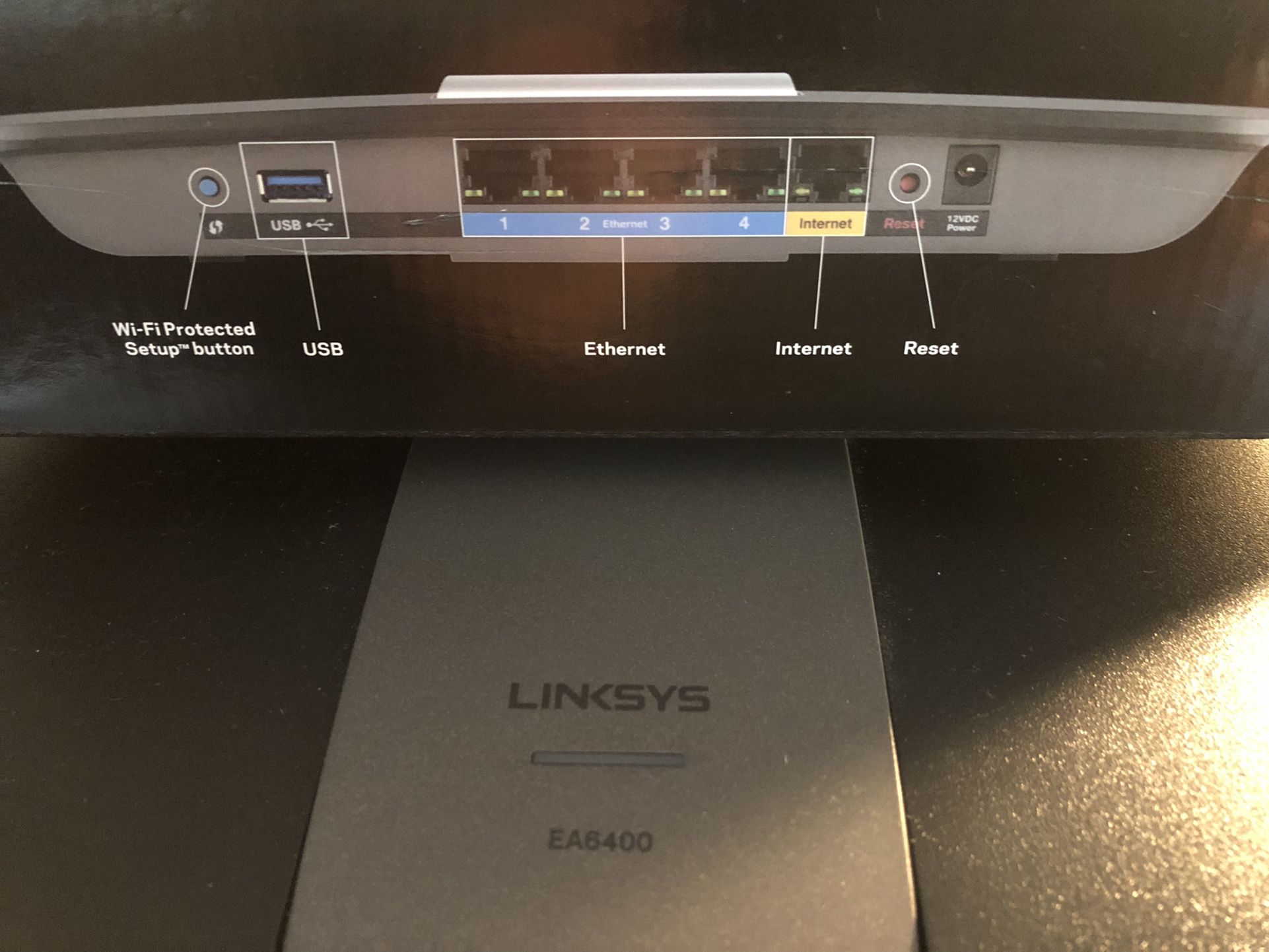 Wi-Fi Linksys Smart Router W/  Range Extender & Arris Modem
