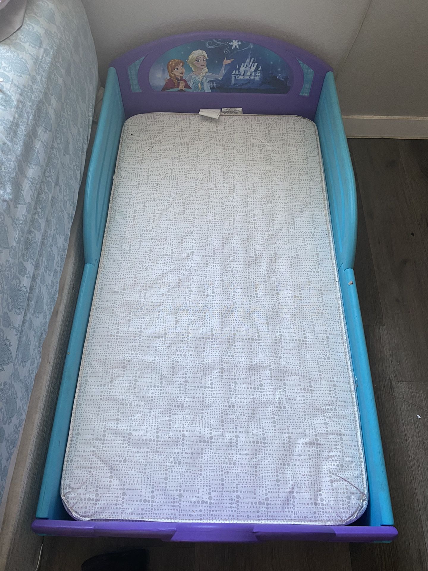Girl Toddler Bed 