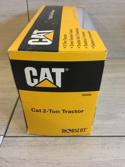 Norscot Die Cast 1:16 scale CAT 2-ton tractor- New in original packaging Thumbnail
