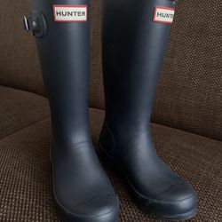 Hunter Rain Boots Girl’s Sz. 3 (Boy’s - 2) Like New Thumbnail