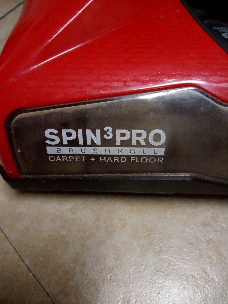 DIRT DEVIL UPRIGHT VACUUM