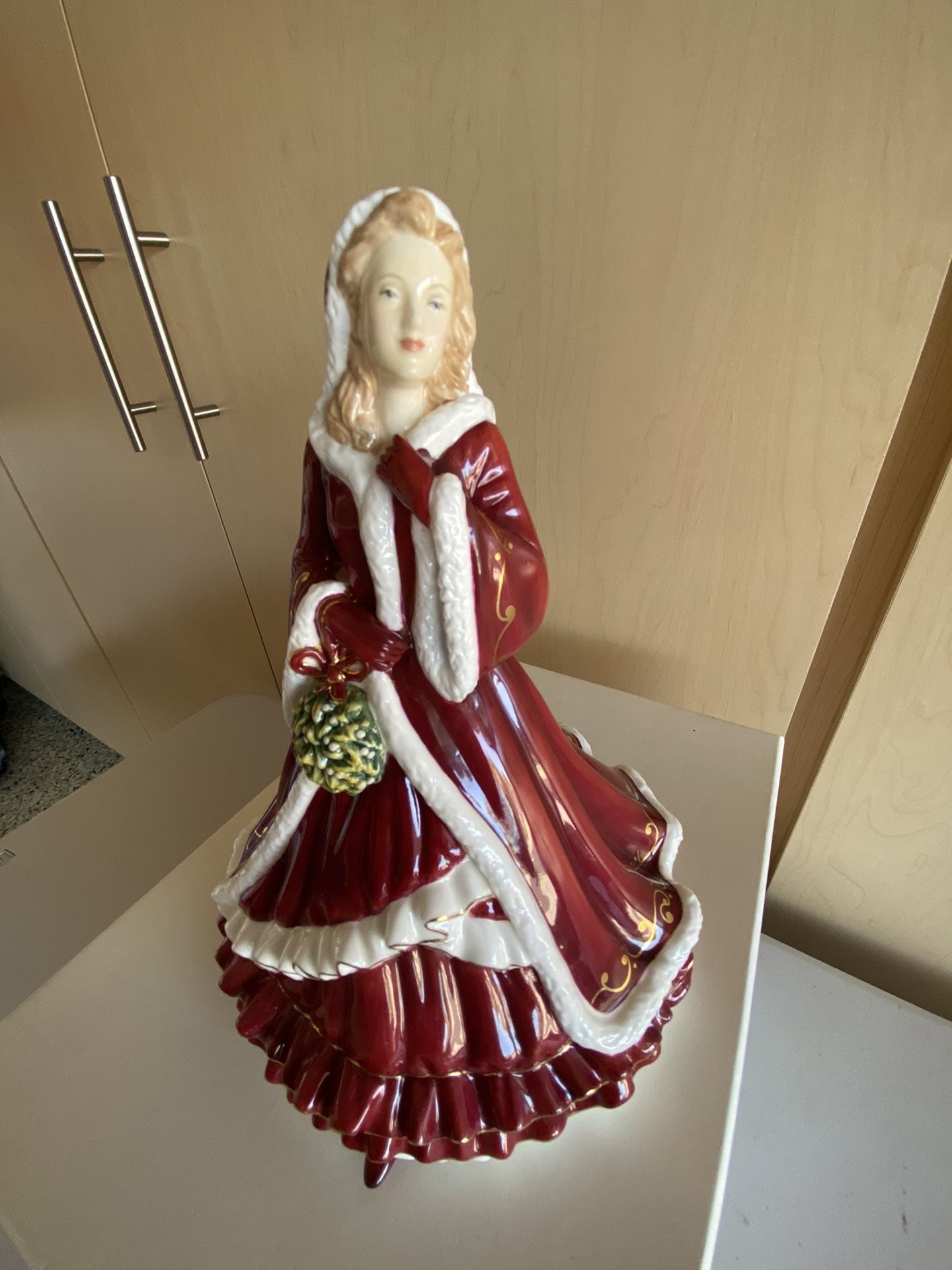 Royal Doulton Christmas 🎄 Doll