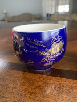 Decorative tea cups from Japan Thumbnail