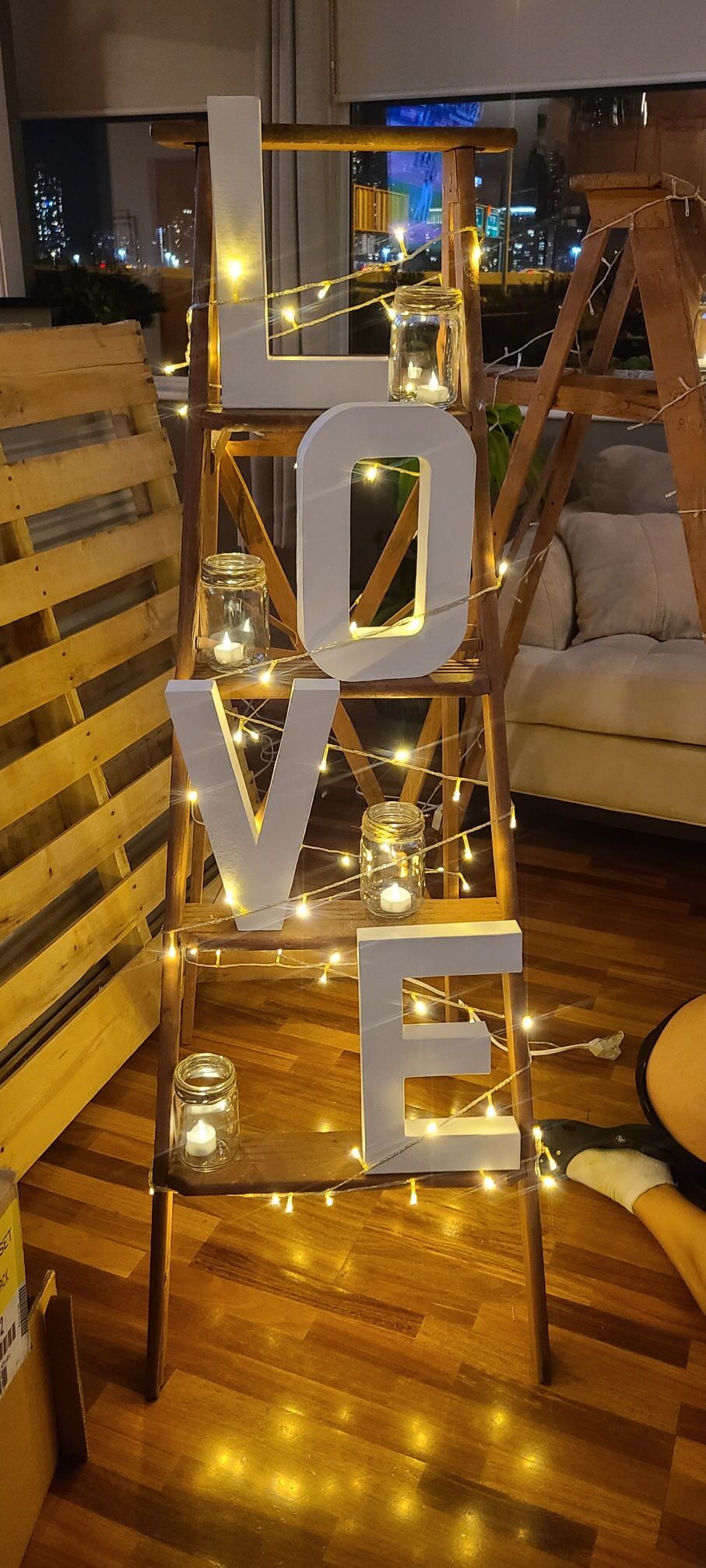 Wrapped ladder decor