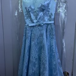AiniDress Princesses Off The Shoulder Short Prom Dress Thumbnail