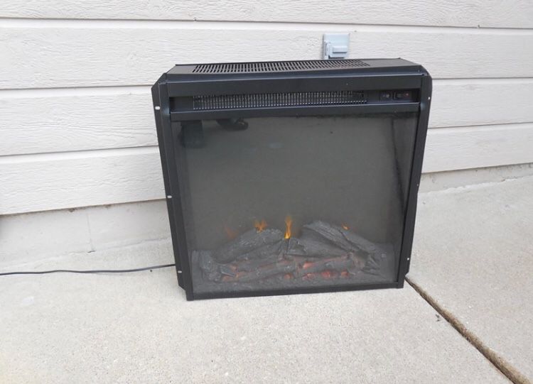 New Altra 18 inch electric fireplace insert model F18V66L for Sale in