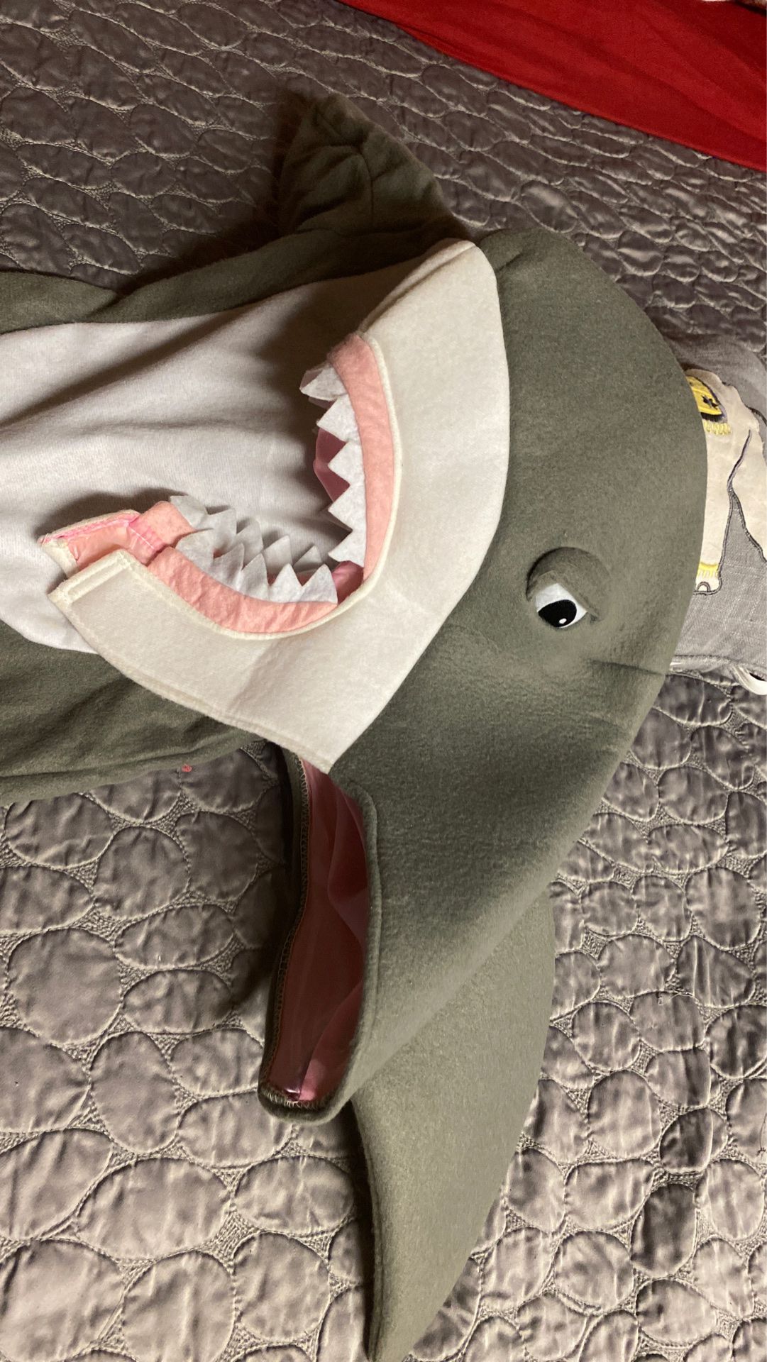 Size med toddler shark costume