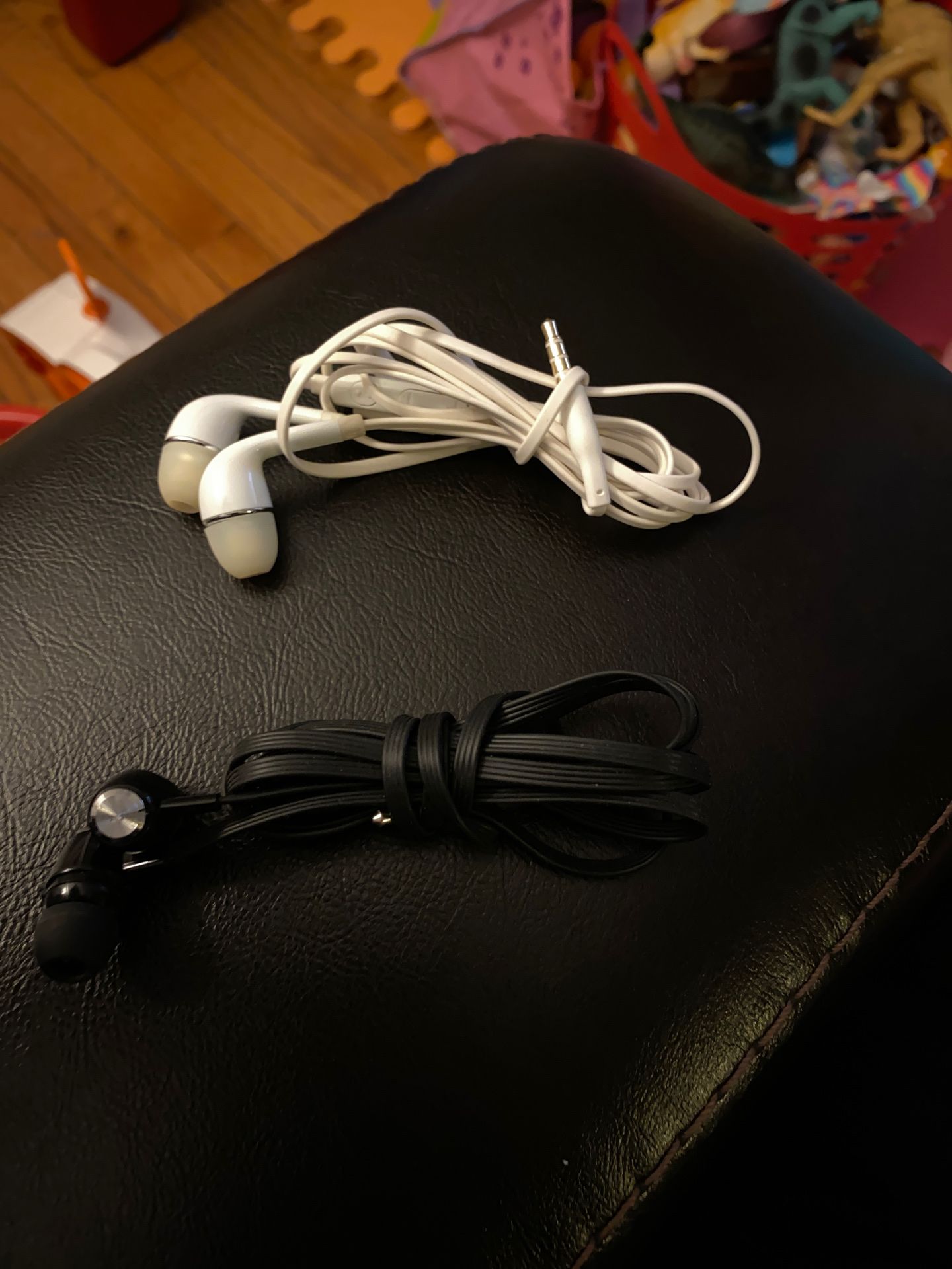 5 sets of headphones Free
