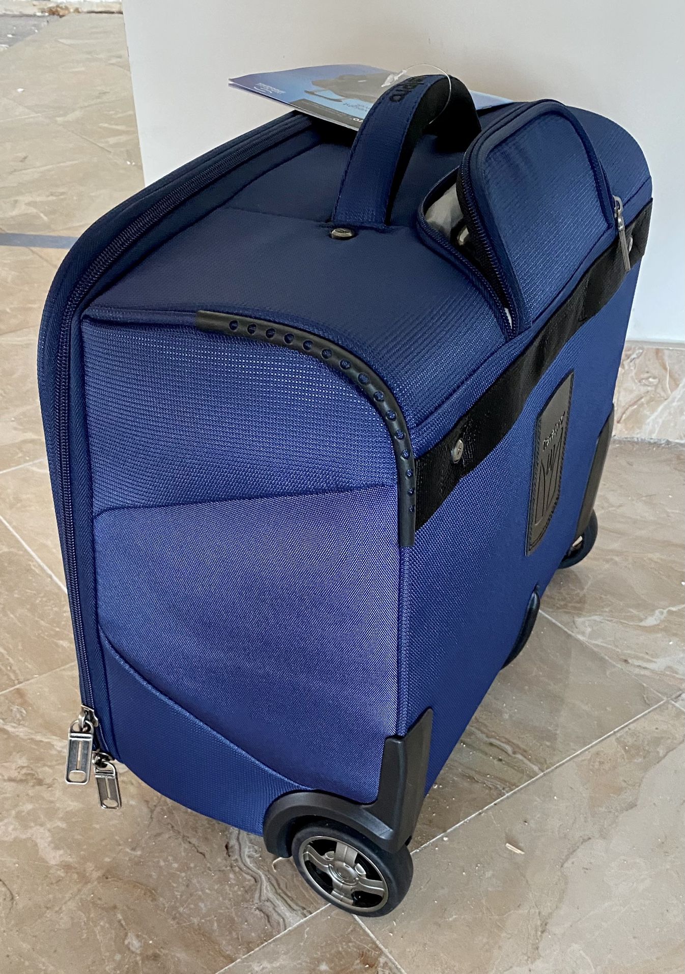 TravelPro Walkabout Spinner Rolling Tote