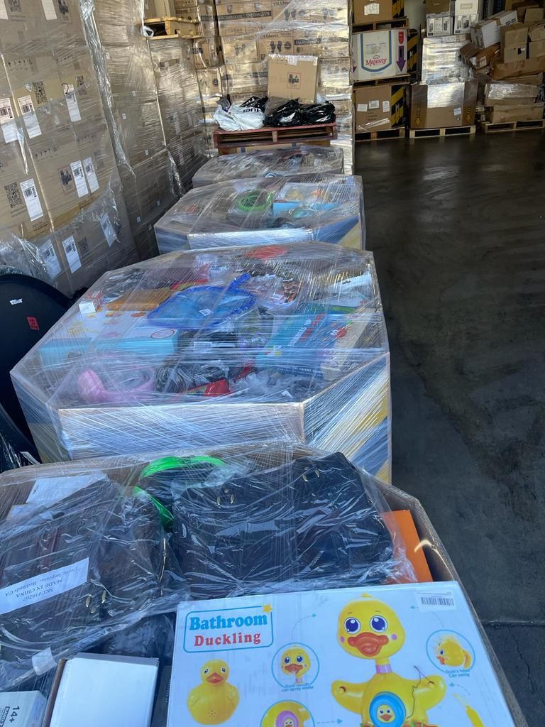 Amazon Chacharas Pallets