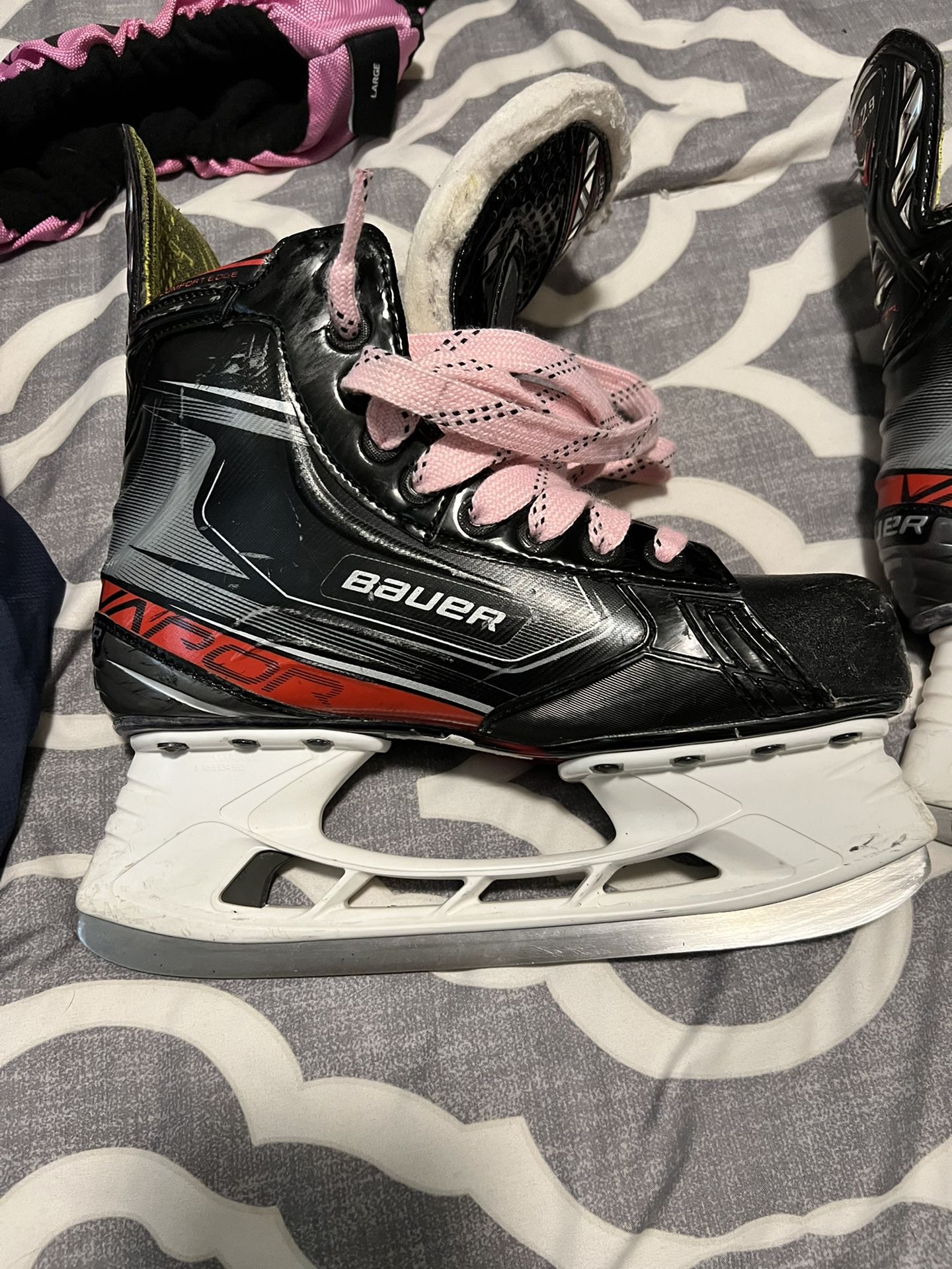 Hockey Equipment (junior Size)