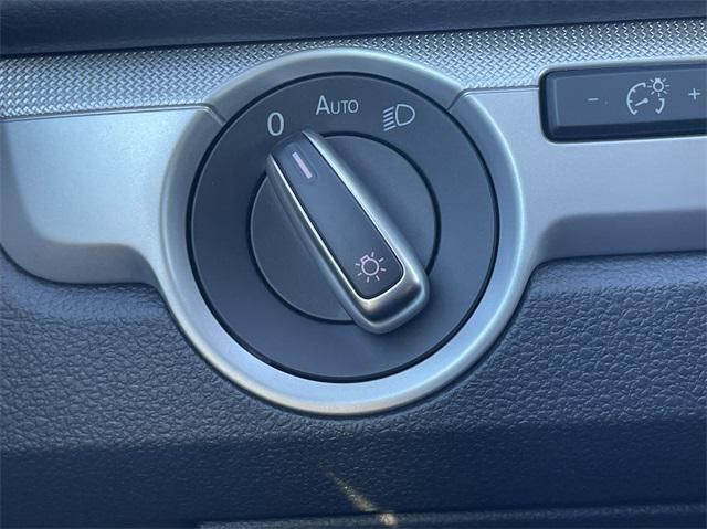 2017 Volkswagen Passat