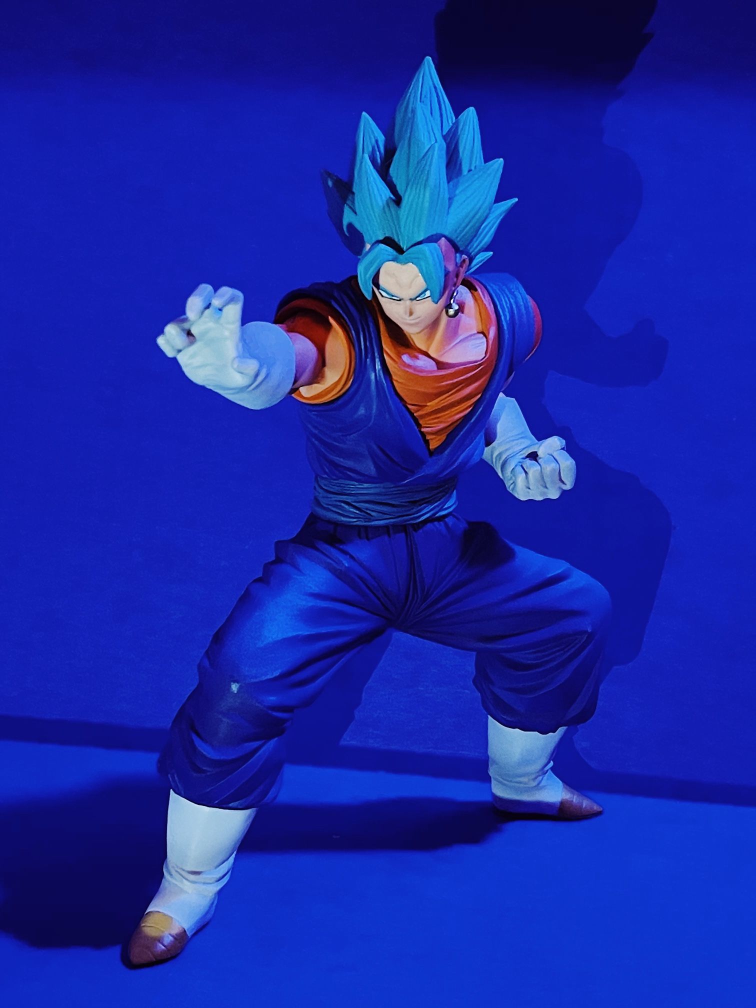 (UNOPENED) Dragon Ball Super, Vegito Blue (SSGSS), Ichibansho Figure, Bandai