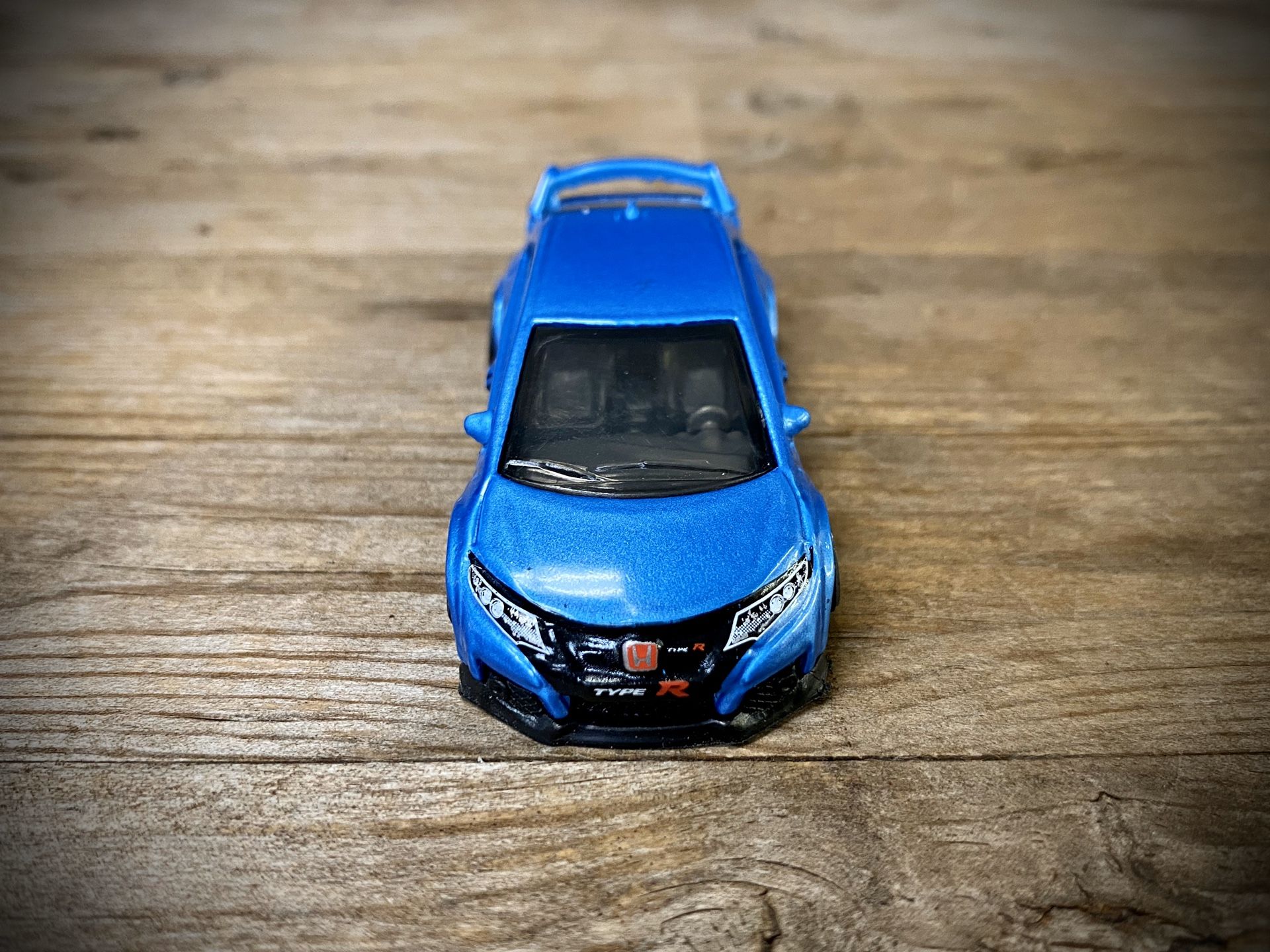 CUSTOM 1:64 Honda Civic - Hot Wheels (Lowered + camber with upgraded premium 4-spoke wheels)
