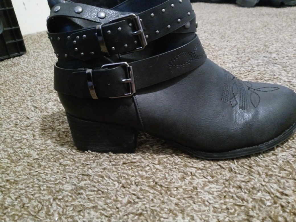 Black Booties