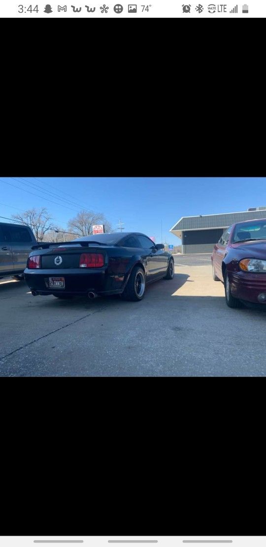 2005 Ford Mustang
