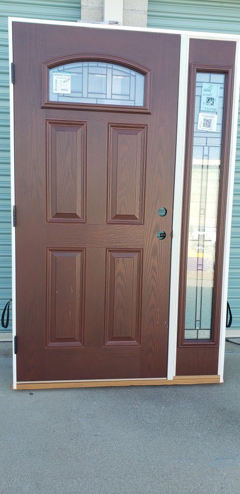 Exterior Door Crasfman  W/sidelite Fiberglass 48x80 Right Hand 