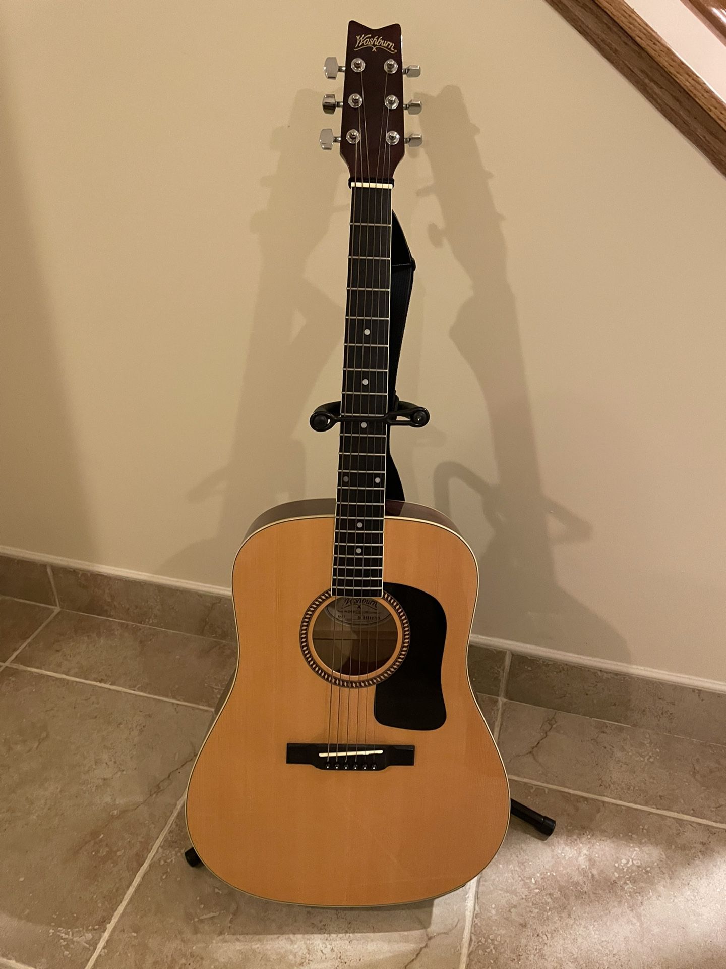 Washburn G30 6-String Acoustic Guitar