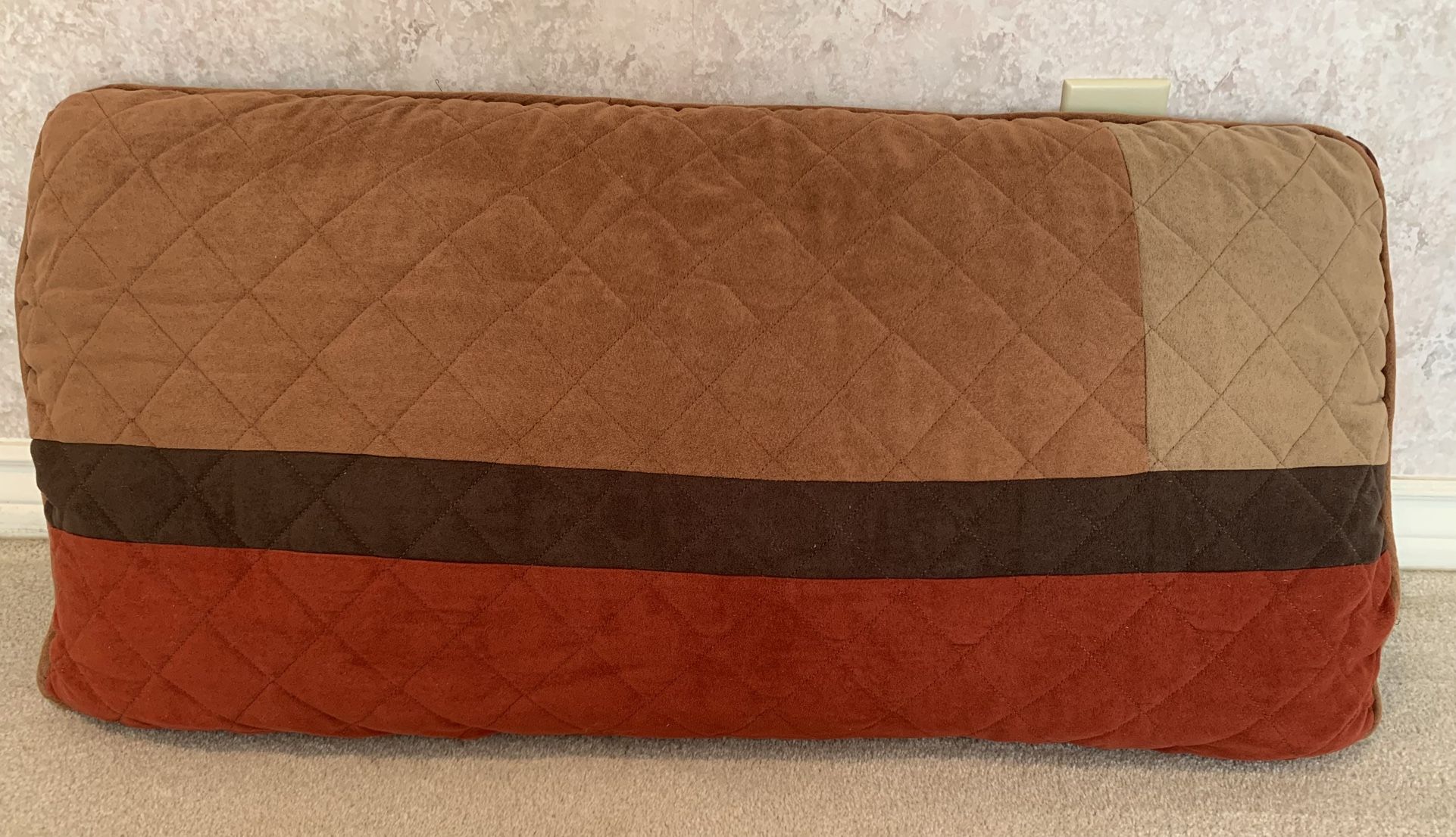 8 Piece Comforter Set/Queen Size