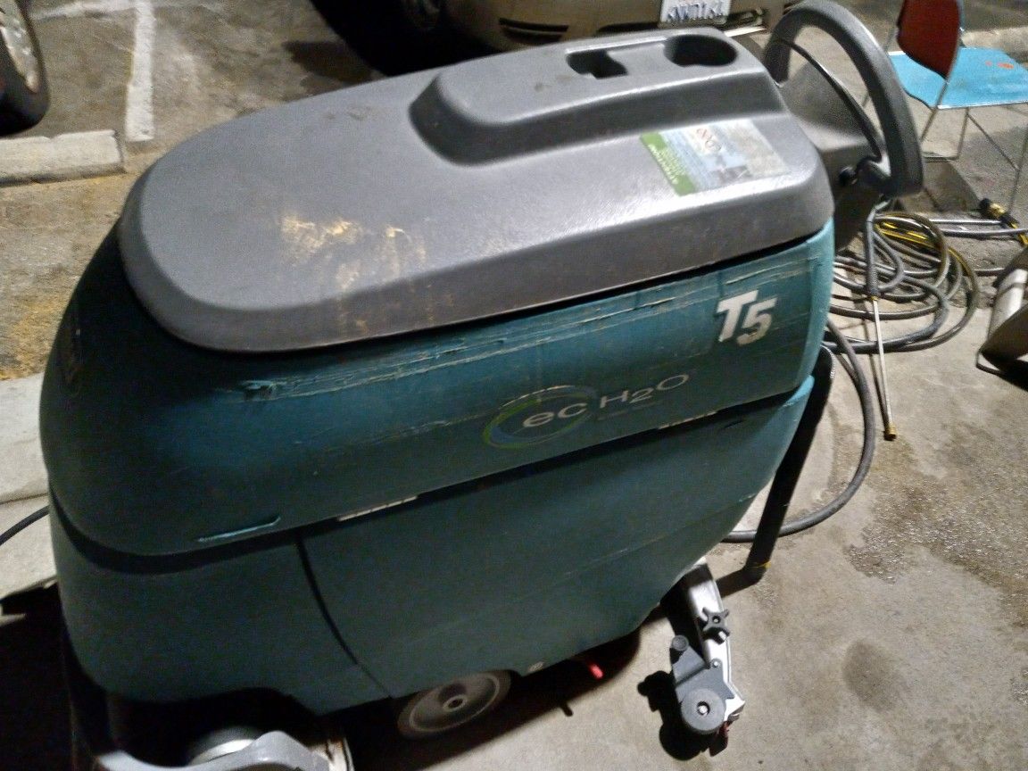 Floor Scrubber