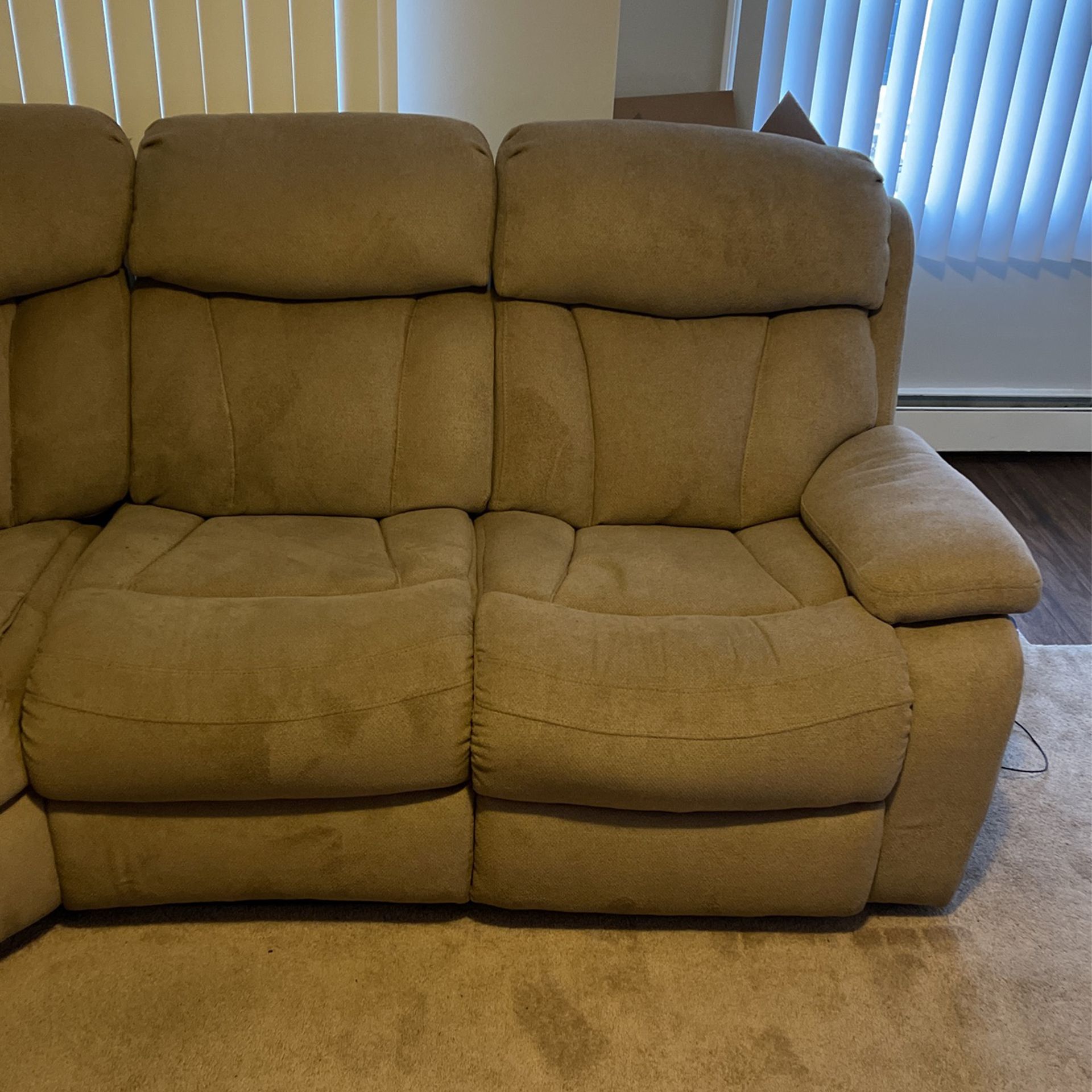 Sectional Couch w/ 3 Reclining Seats. Cup holder Cooling, heated Seats, And Massage Features .