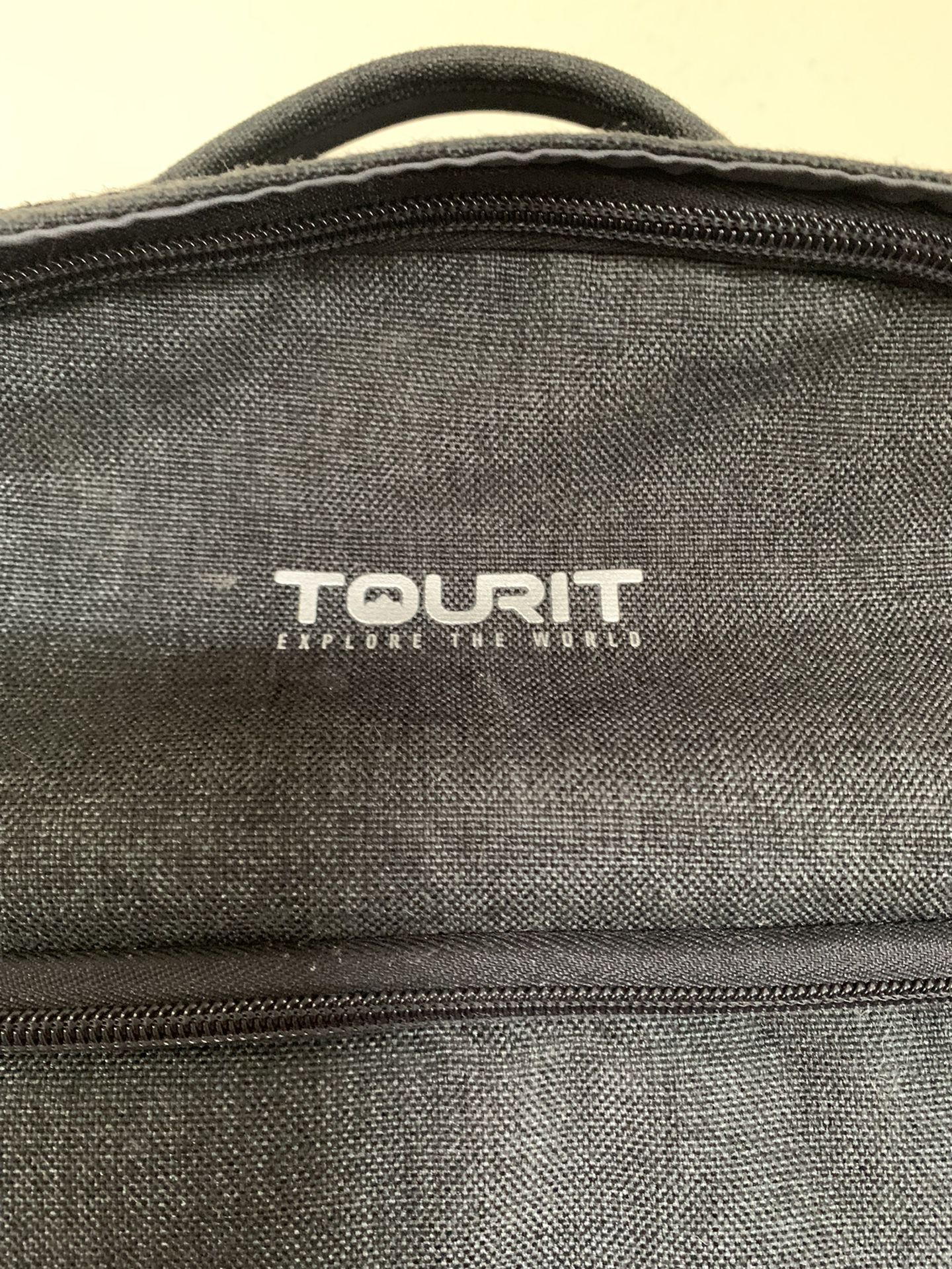 TOURIT Insulated Cooler Backpack- Lightweight, leakproof, holds 28 cans (GREAT CONDITION)