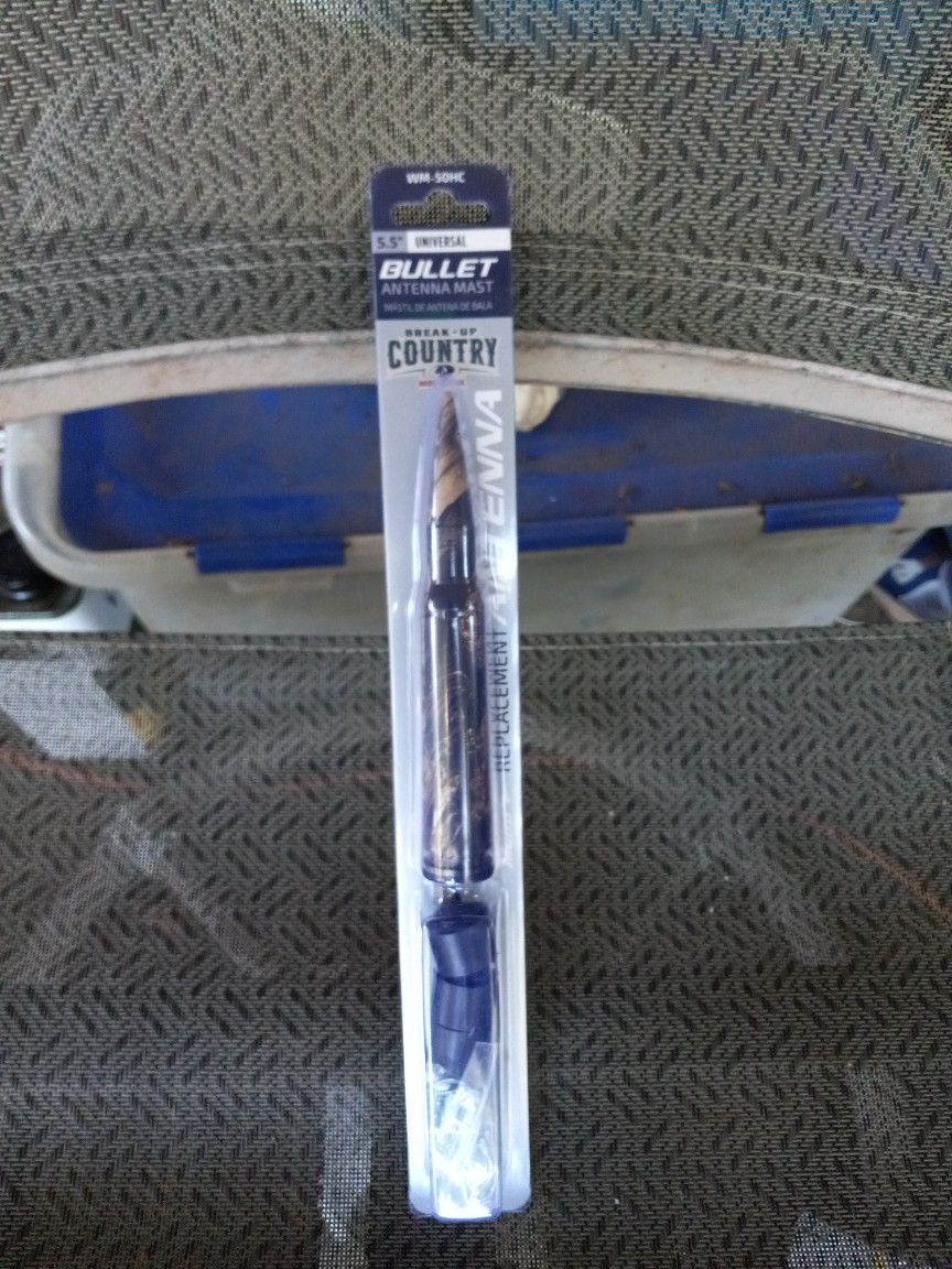 Mossy Oak Break Up Country 5.5” Universal Bullet Antenna WM-50HC