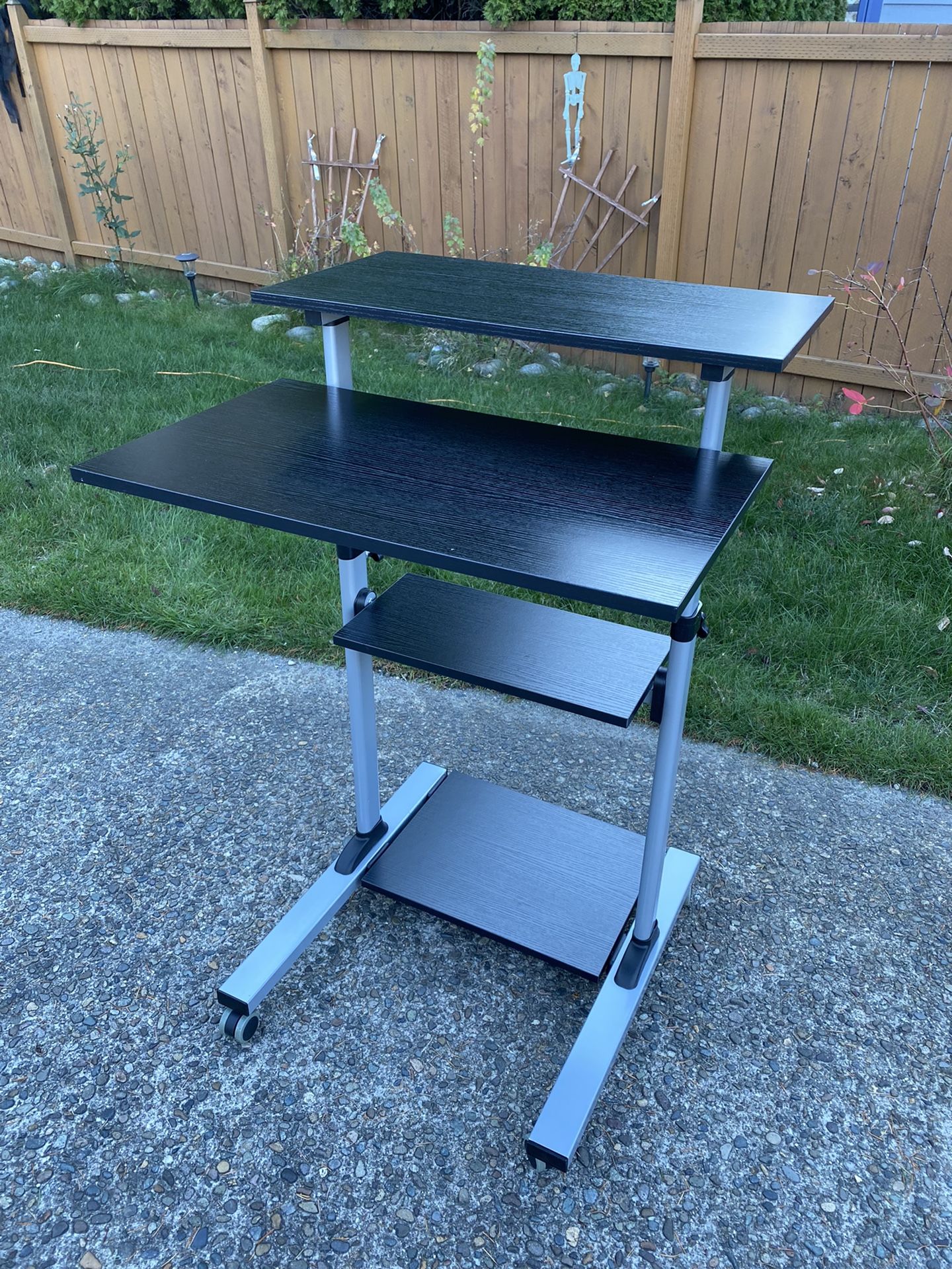 Mobile Standing Desk