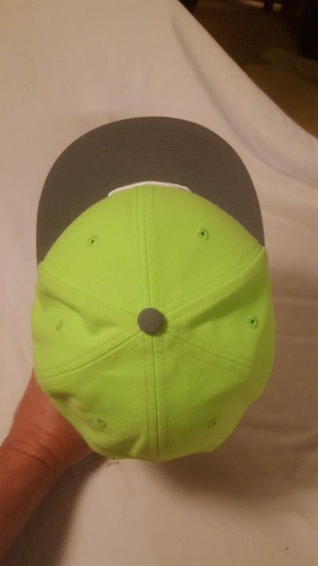 Cincinnati Reds New Era 9fifty Hat Snapback Size Medium / Large Neon Green