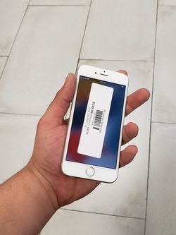 iPhone 6s/ Factory Unlocked/ 64GB/ $179 Cash Or Card!!  Thumbnail