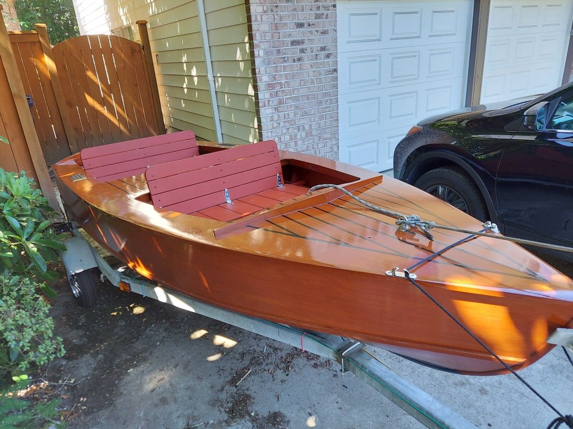 Runabout mahogany wood boat for Sale in Bothell, WA OfferUp