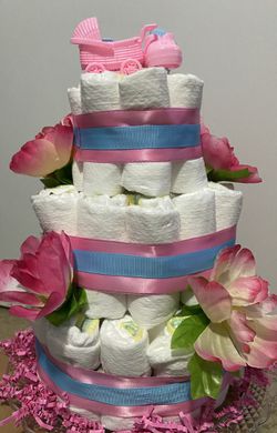 Newborn diaper cake Thumbnail
