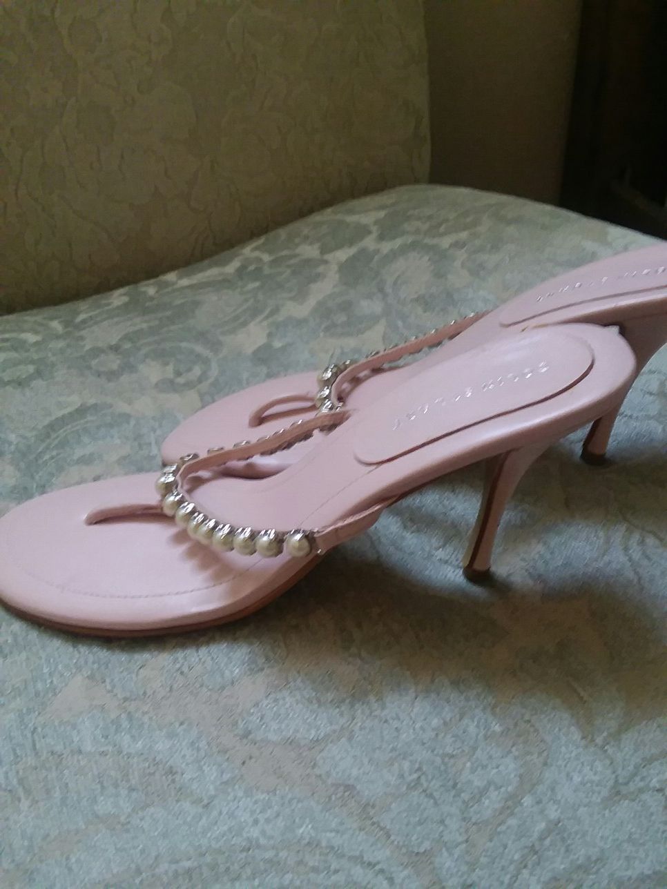 Pink pearl sandals