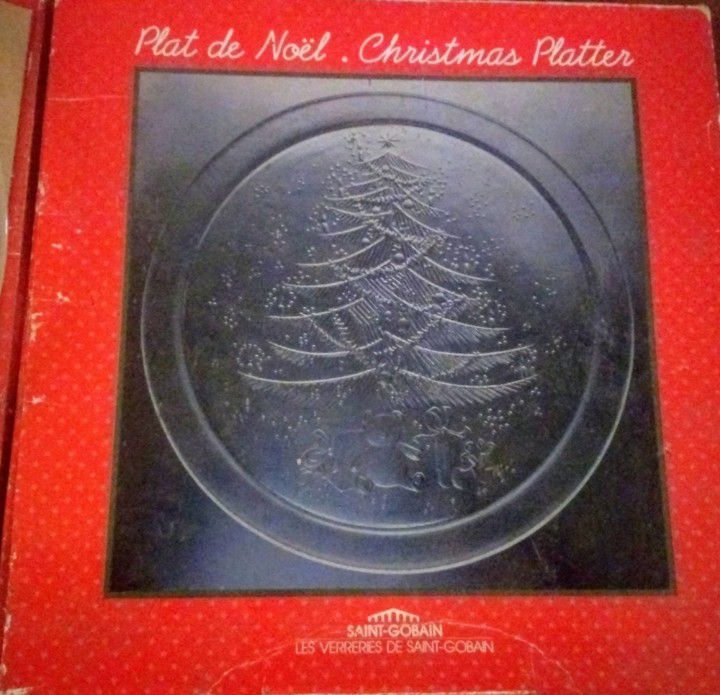 Vintage Glass Christmas Platters by Saint-Gobain with Original Boxes - Duralex Toughened Glassware