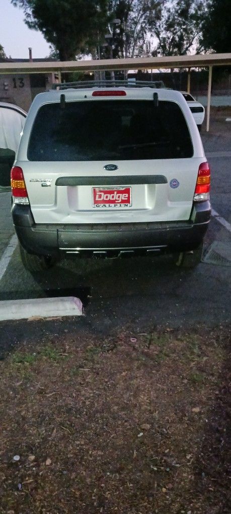 2005 Ford Escape