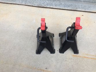 GM GOODWRENCH 3TON SUV, Light Truck, and Automobile Jack Stand for Sale in  Holly Springs, NC - OfferUp