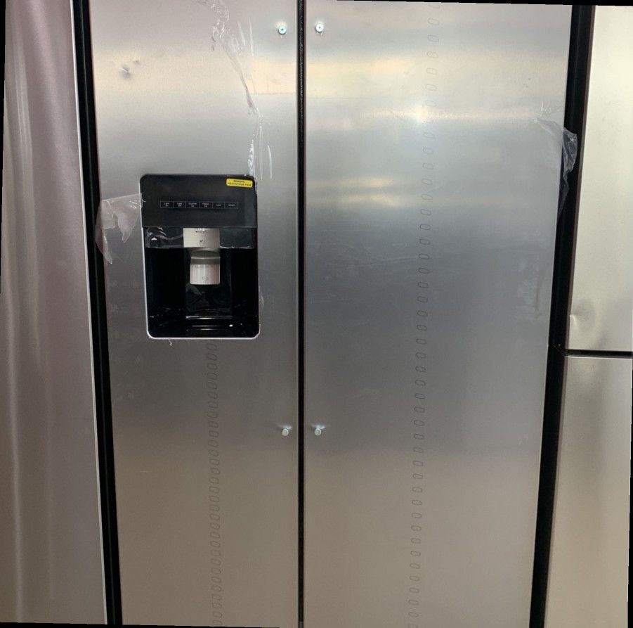 Whirlpool 24.6cu ft SidebySide Refrigerator with Ice Maker