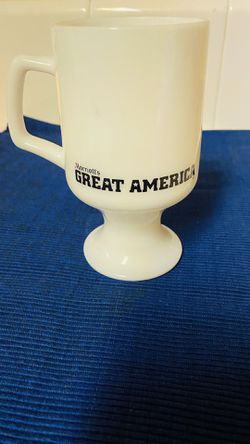Vintage, Marriot’s Great America, Looney Toon’s, Tweety Bird, Milk Glass, Mug, Thumbnail
