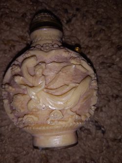 Antique Ming Dynasty Perfume Bottle Thumbnail