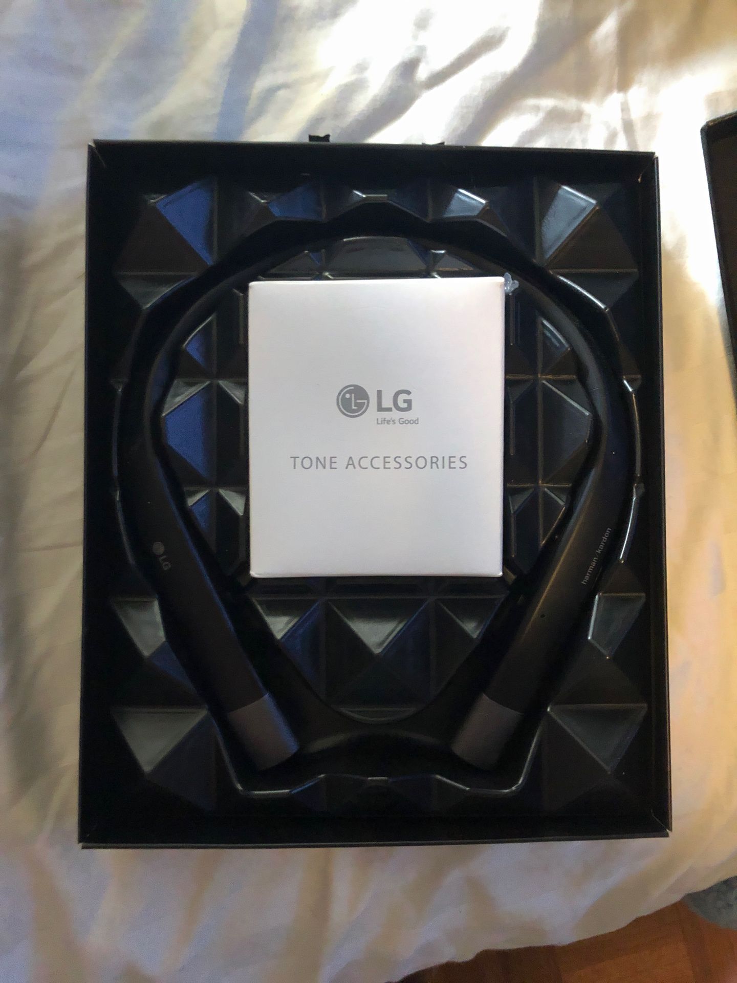 Bluetooth Headphones LG Tone Infinim