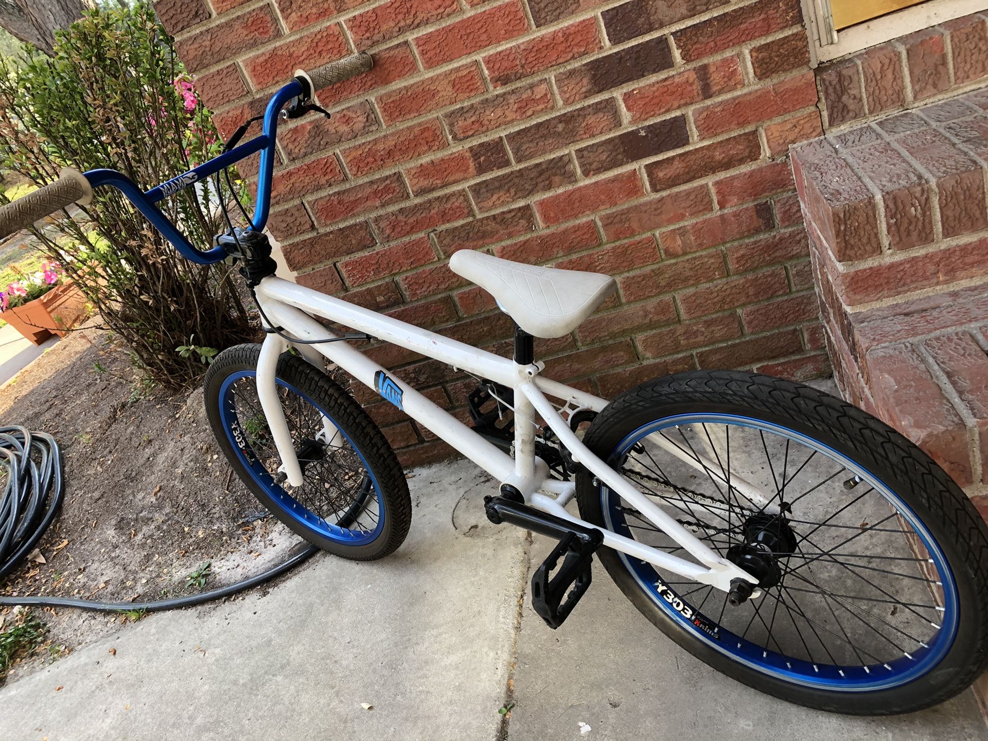 BMX Dave Mirra bike